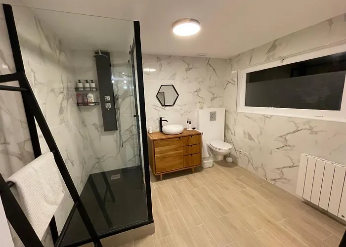 Semesterbostad Le D'arry Le Locheur